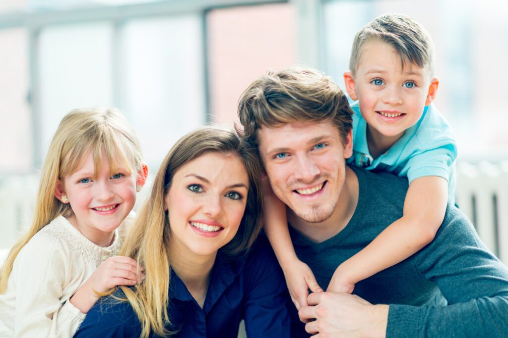 the right family DENTIST TAMPA FL can help all members of your family keep their smiles healthy